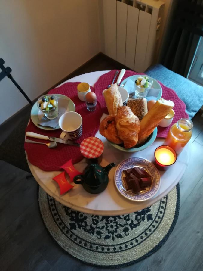 Lait & Lit Bed and Breakfast Triqueville Eksteriør billede