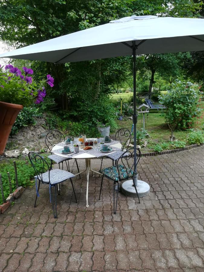 Lait & Lit Bed and Breakfast Triqueville Eksteriør billede